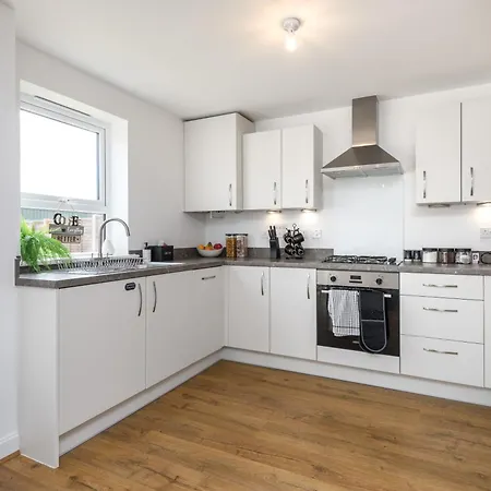 Spacious Luxury House In Canterbury With Free Parking & Garden - Sleeps 7 Exterior foto