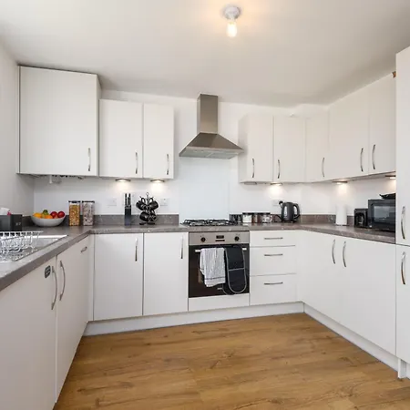Spacious Luxury House In Canterbury With Free Parking & Garden - Sleeps 7 Exterior foto